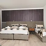 Kispet Deluxe Hotels&suites * Oberhausen (North Rhine-Westphalia)