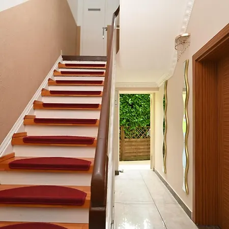 Kispet Deluxe Hotels&suites *