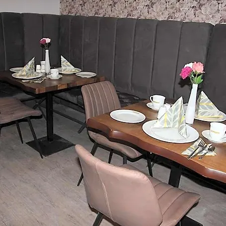 מלון Kispet Deluxe Hotels&suites אוברהאוזן