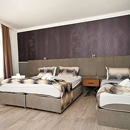 Kispet Deluxe Hotels&suites * אוברהאוזן