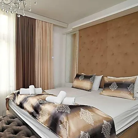 מלון Kispet Deluxe Hotels&suites