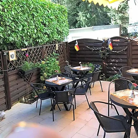 מלון Kispet Deluxe Hotels&suites אוברהאוזן