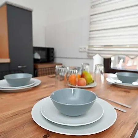 Kispet Deluxe Hotels&suites * אוברהאוזן