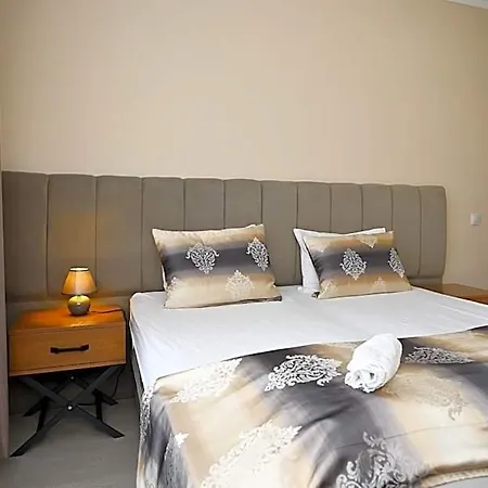 Kispet Deluxe Hotels&suites אוברהאוזן